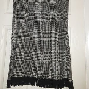 Nina Leonard Black & White Plaid Skirt